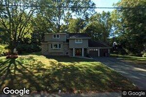 29 Walnut Dr, Pine Brook, NJ 07058