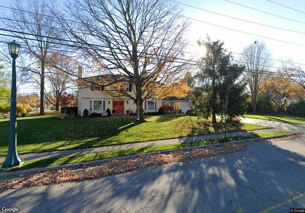 1609 Ridgeview Rd, Columbus, OH 43221 - photo 1