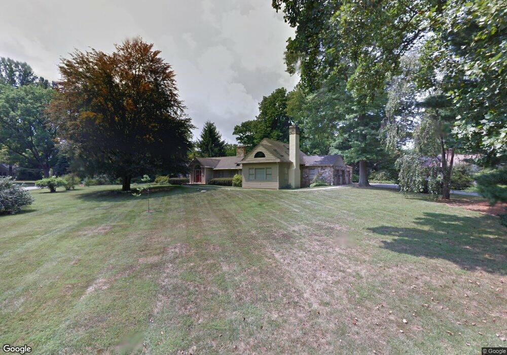 802 Fairthorne Dr, Kennett Square, PA 19348 - photo 1