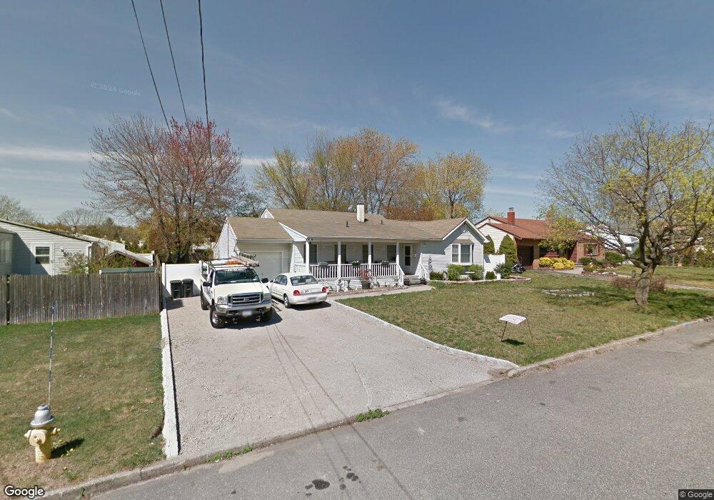 3002 Rhode Island Ave, Medford, NY 11763 - photo 1