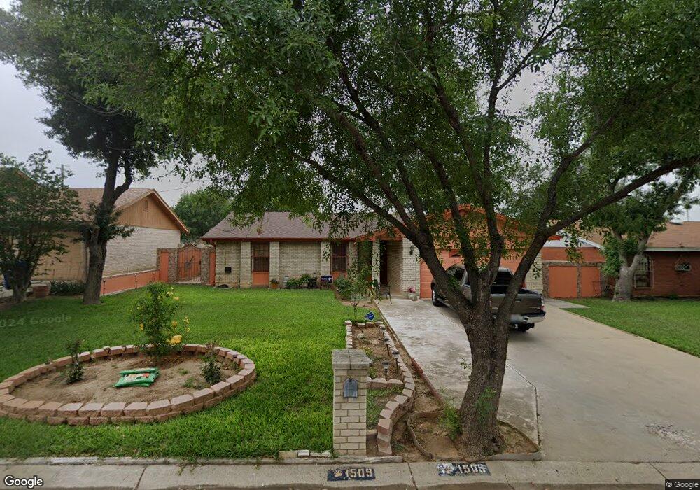 1509 Wildrose Ln, Laredo, TX 78041 - photo 1
