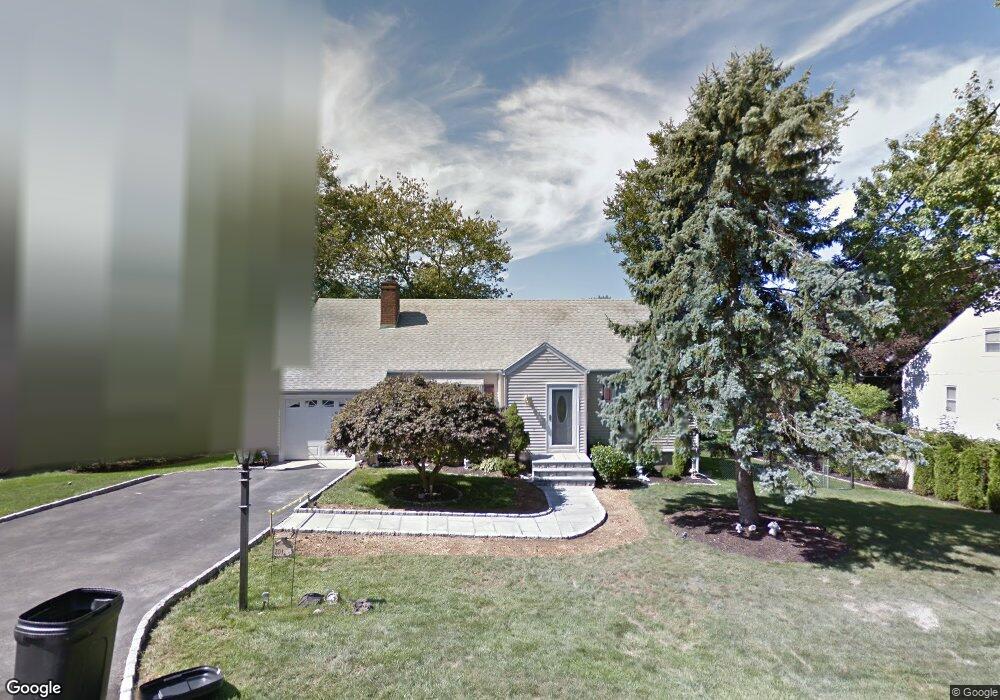 201 Sherman Ave, Hawthorne, NY 10532 - photo 1