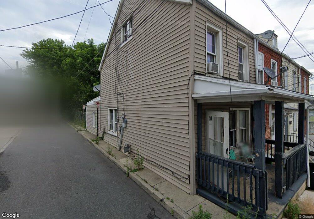 17 W Sycamore St, Allentown, PA 18102 - photo 1