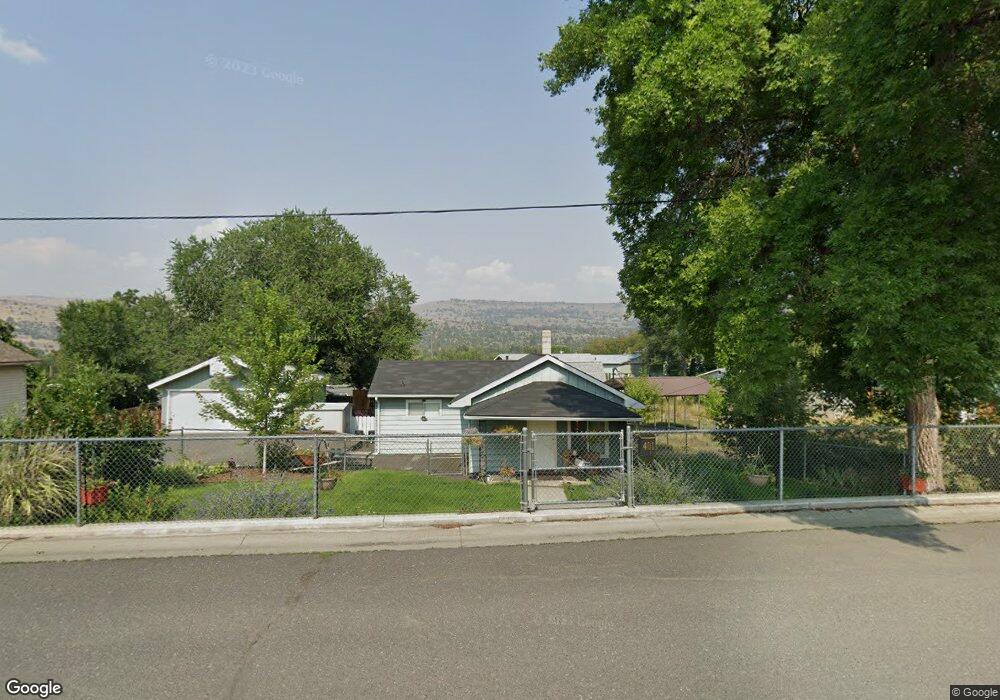 401 SE Hillcrest Rd, John Day, OR 97845 - photo 1