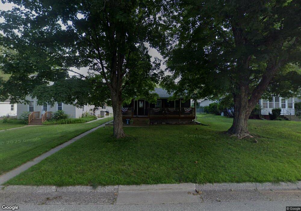 119 E Legion St, Holmen, WI 54636 - photo 1