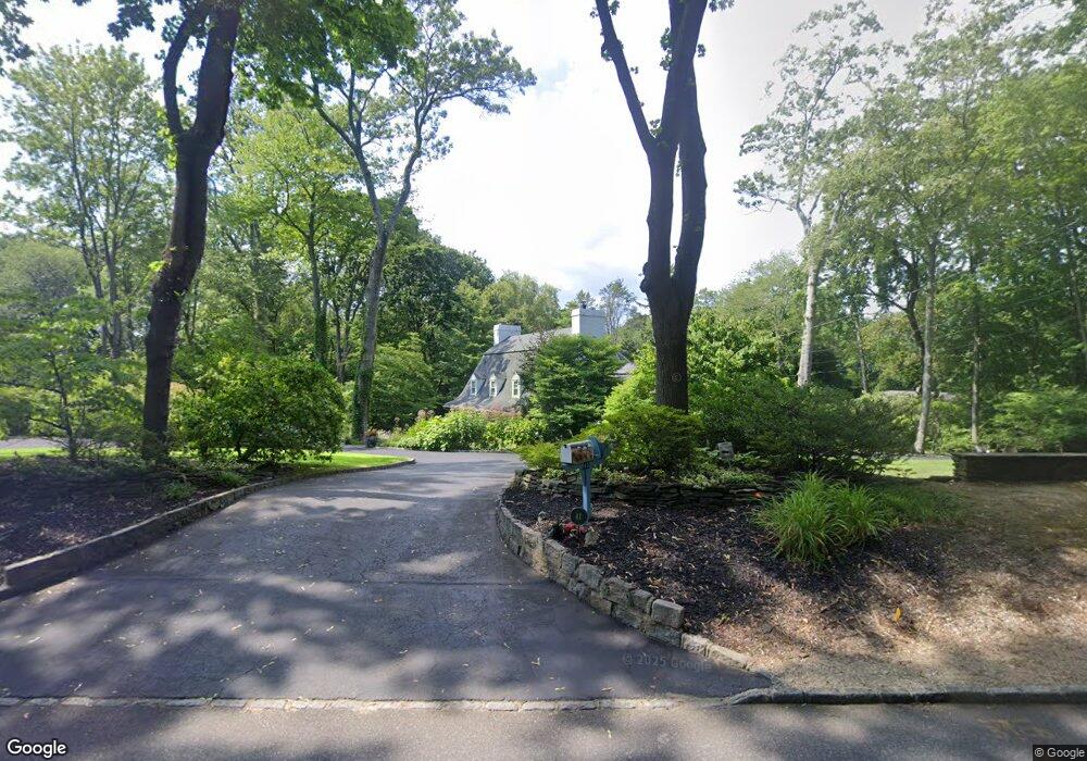 41 Barkers Point Rd, Port Washington, NY 11050 - photo 1