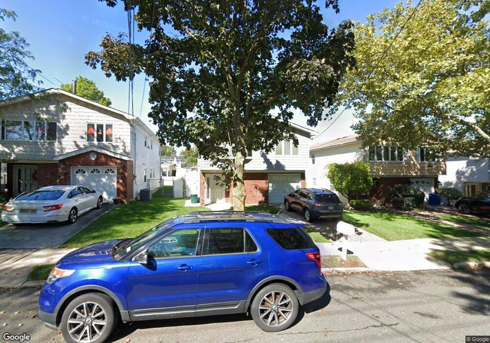 25 Rathbun Ave, Staten Island, NY 10312 - photo 1