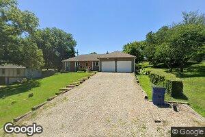 102 Sunrise Ct, Ozawkie, KS 66070