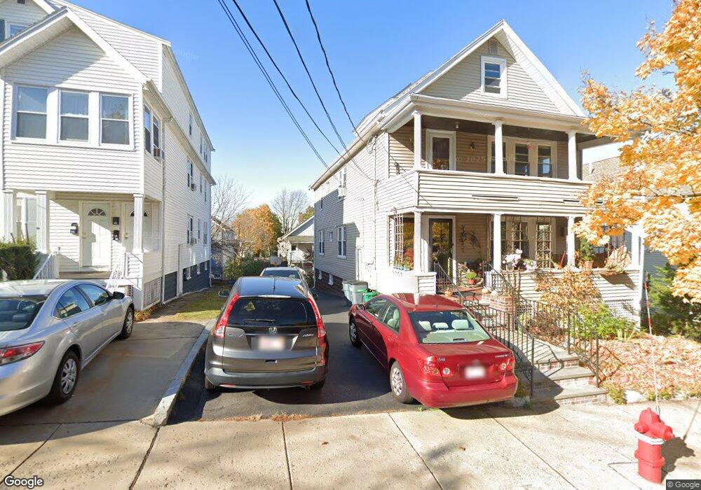 19-21 Moulton Rd unit 2, Arlington, MA 02476 - photo 1