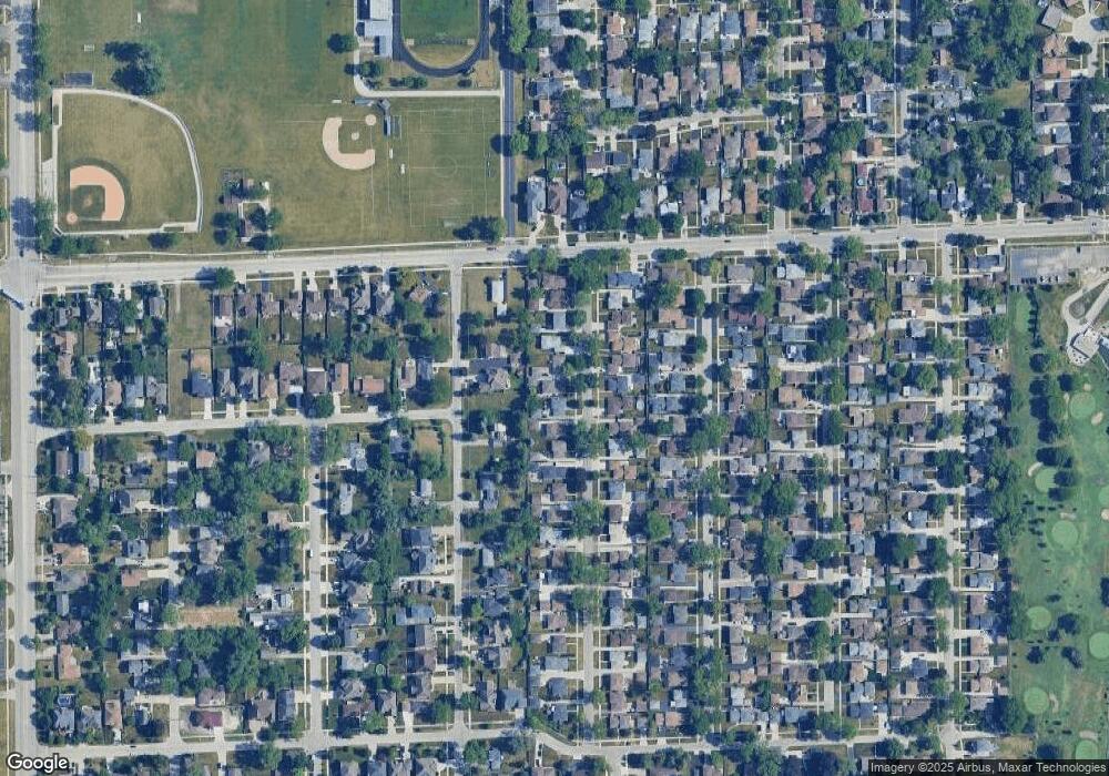 2040 Westview Dr, Des Plaines, IL 60018 - photo 1