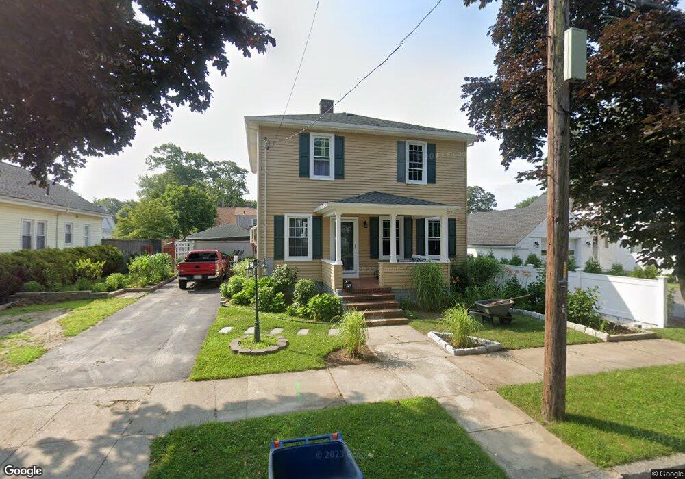 24 Pinette St, New Bedford, MA 02740 - photo 1