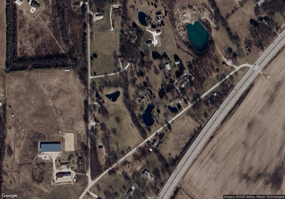 11766 N Roanoke Rd, Roanoke, IN 46783 - photo 1