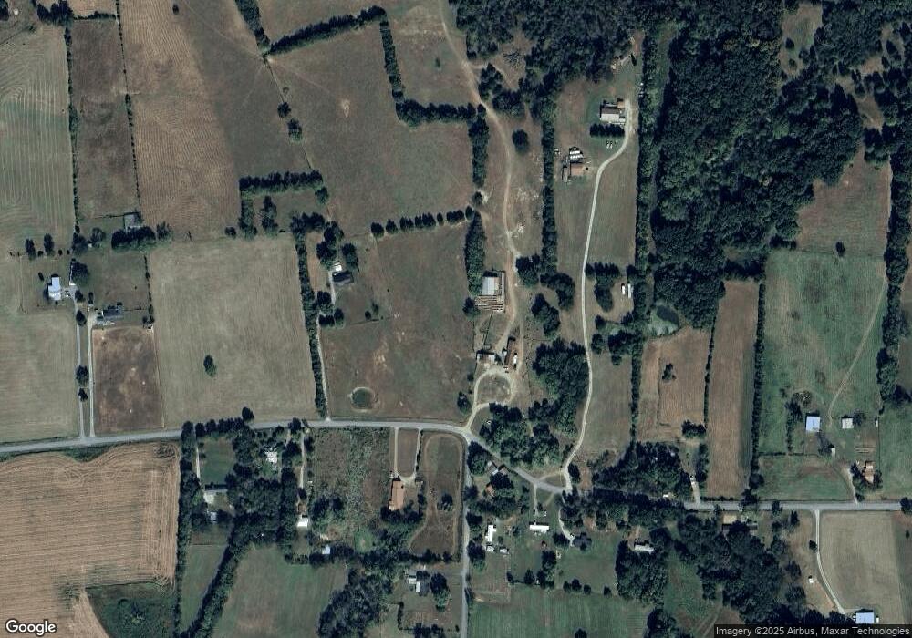 2806 Sims Rd, Shelbyville, TN 37160 - photo 1