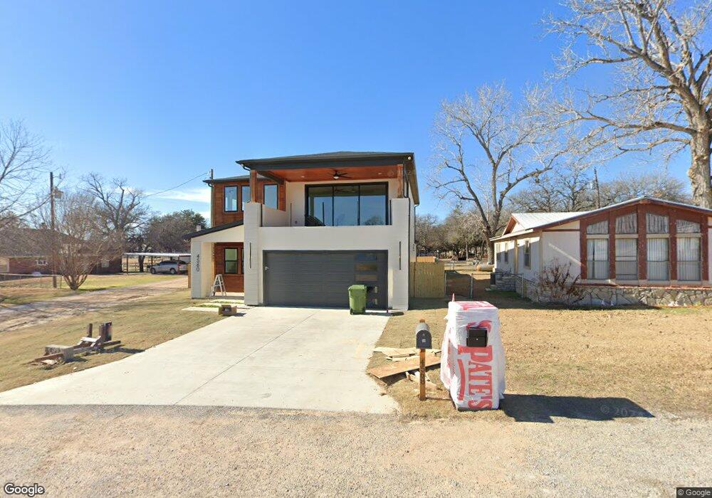 4556 Jackson Bend Ct, Granbury, TX 76049 - photo 1