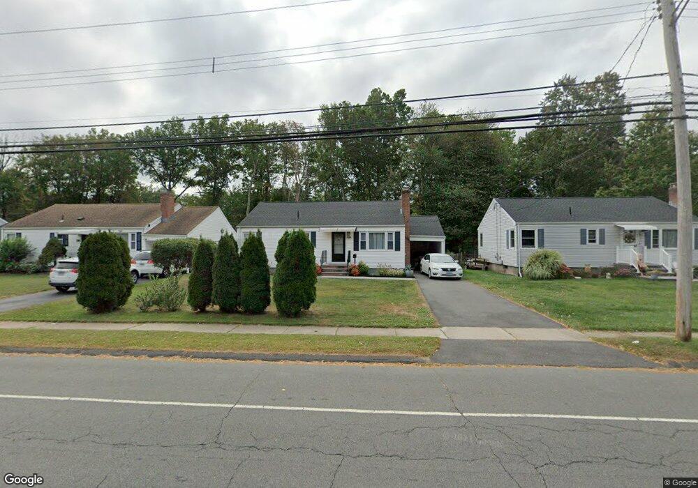 201 Beechwood Rd, West Hartford, CT 06107 - photo 1