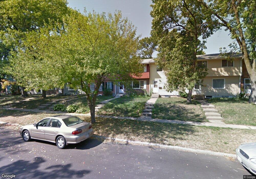 1411 W 2nd St, Cedar Falls, IA 50613 - photo 1