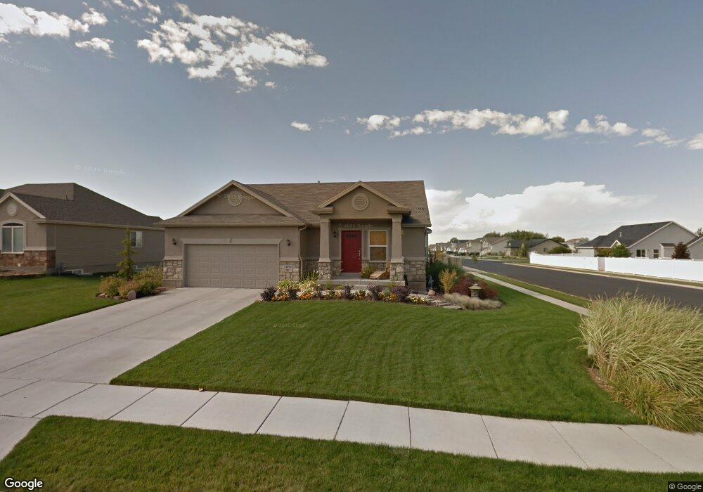 1429 N 2475 W, Clearfield, UT 84015 - photo 1