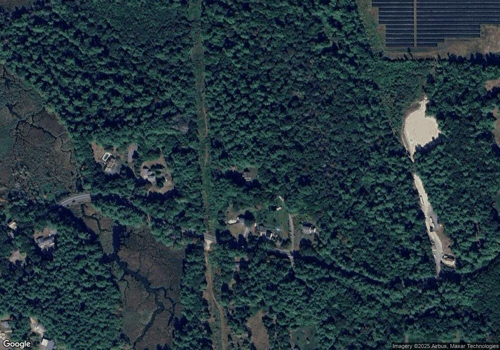 427 Groton St, Dunstable, MA 01827 - photo 1