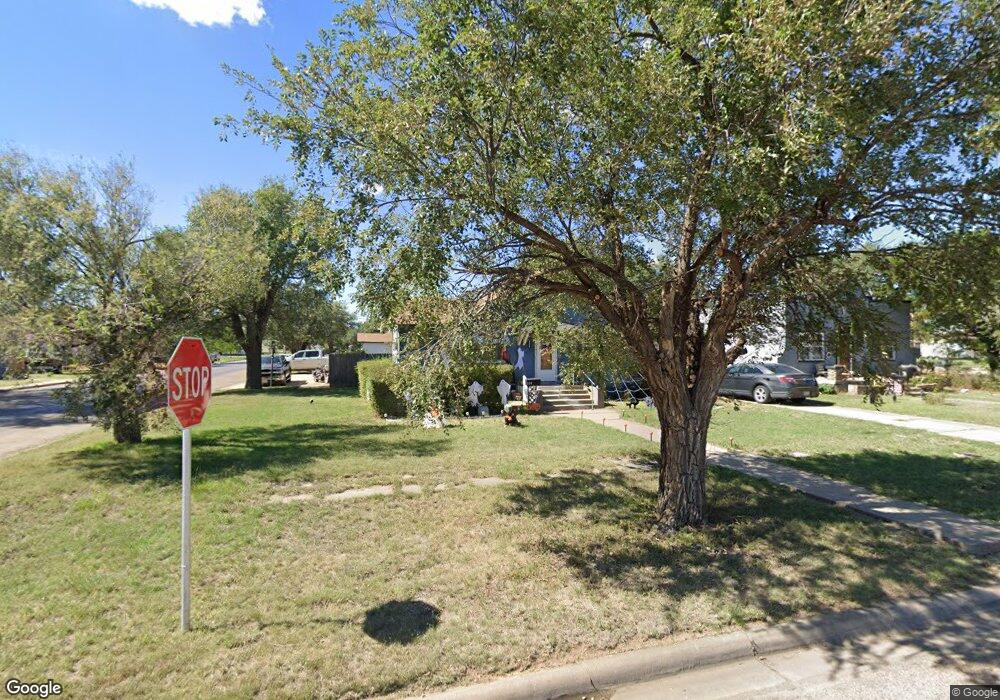 222 Binkley Ave, Dumas, TX 79029 - photo 1