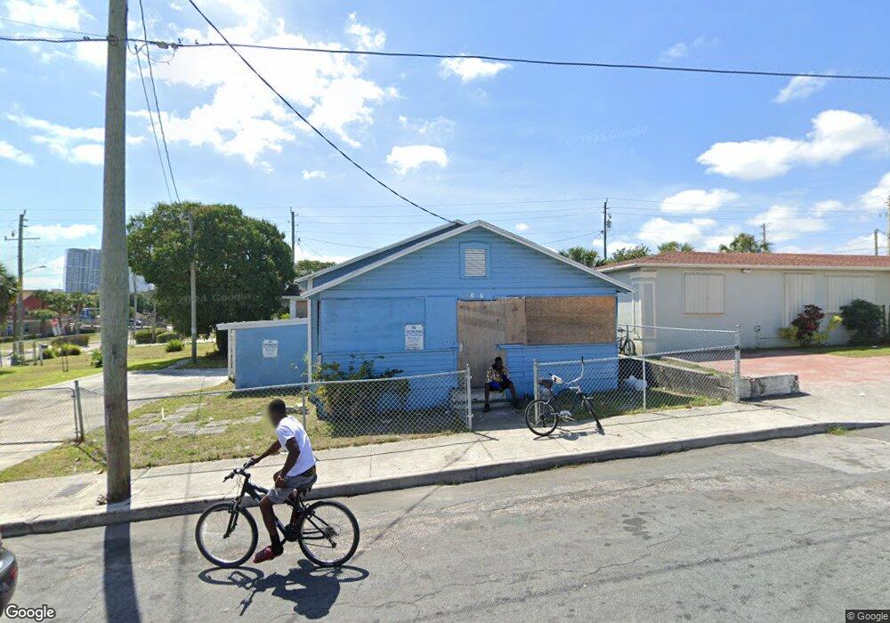 706 13th St, West Palm Beach, FL 33401 - photo 1