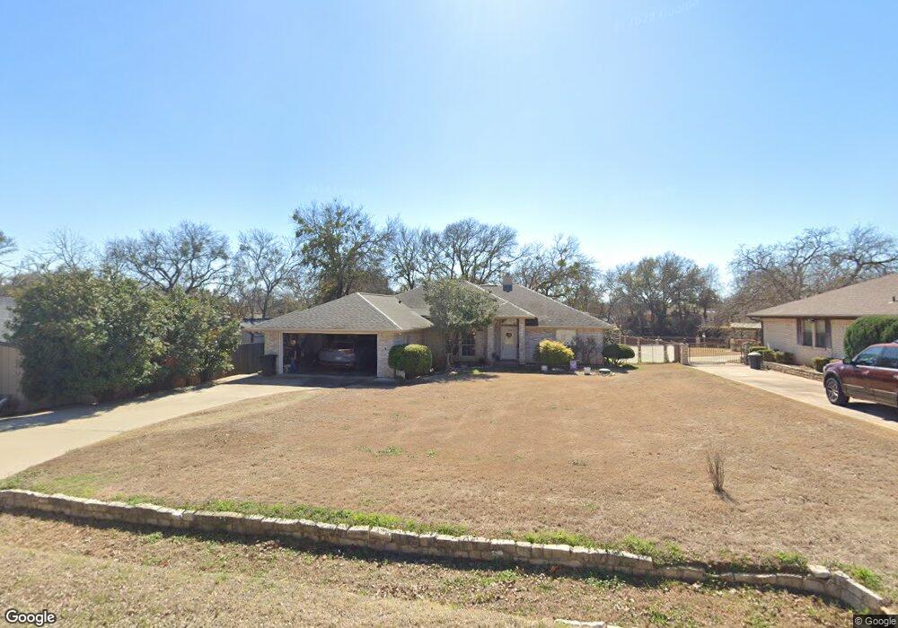 511 Casas Del Norte Ct, Granbury, TX 76049 - photo 1