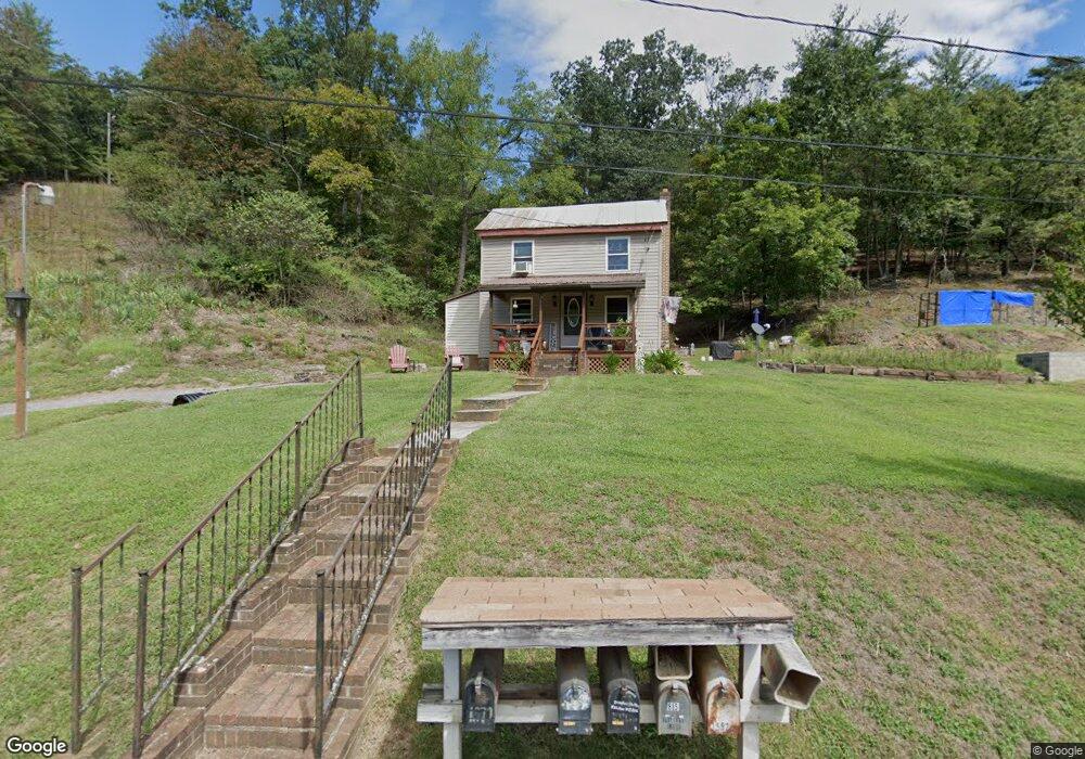 1675 Jim West Rd, Berkeley Springs, WV 25411 - photo 1