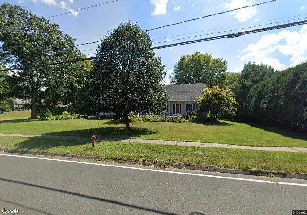 122 Weymouth Rd, Enfield, CT 06082 - photo 1