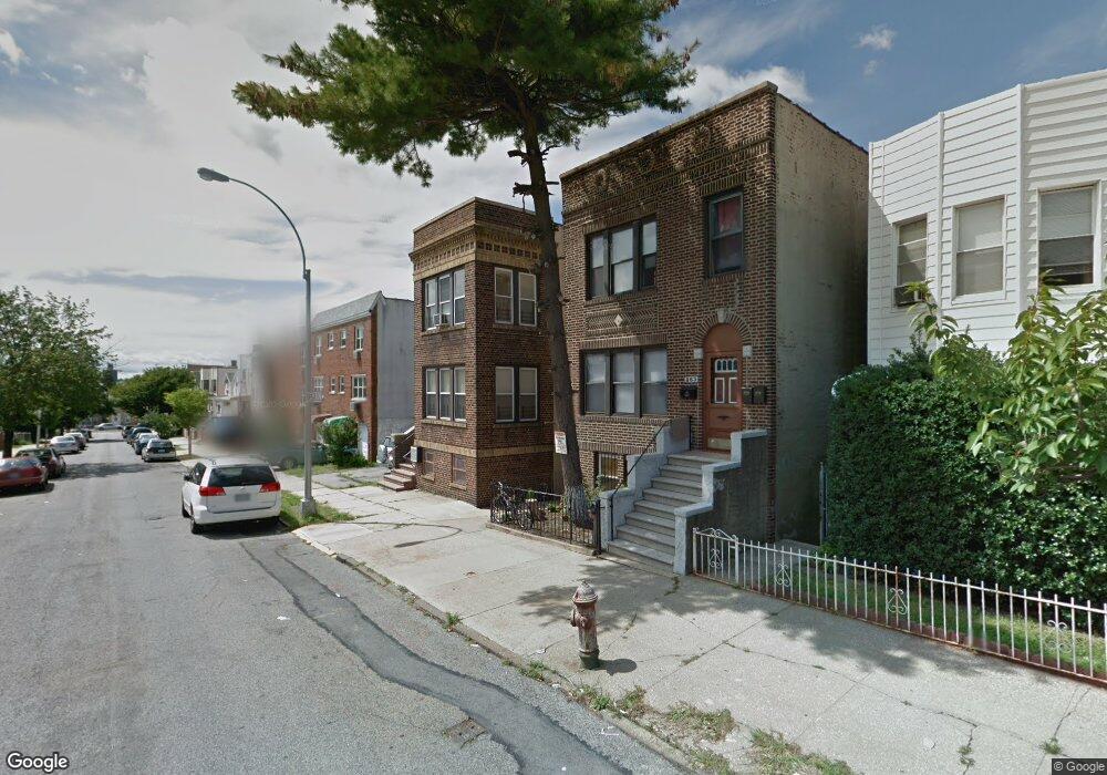 861 Kinsella St, Bronx, NY 10462 - photo 1