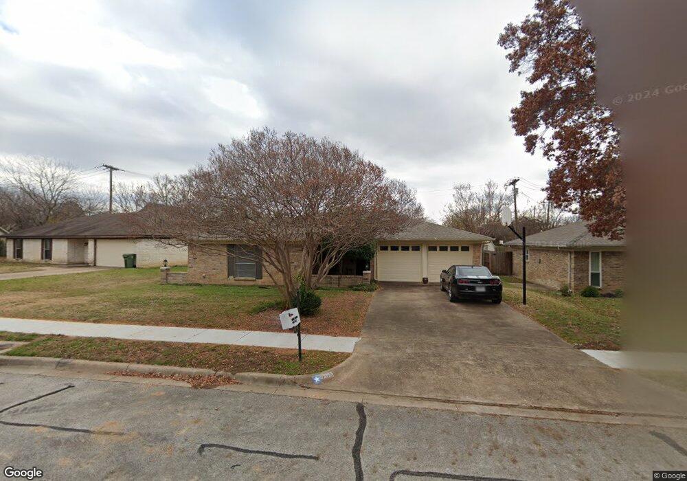 908 Ridge Dr, Bedford, TX 76021 - photo 1