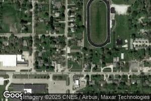 608 S 5th St, Fisher, IL 61843
