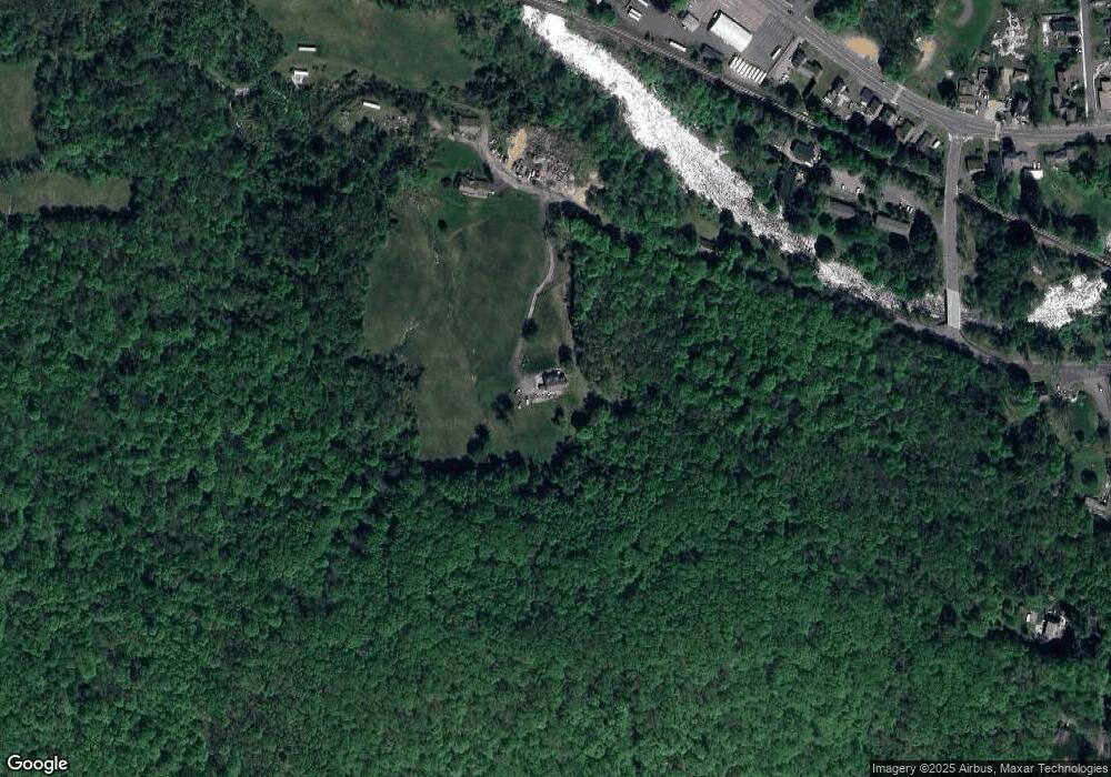 127 Manning Rd, Warren, MA 01083 - photo 1