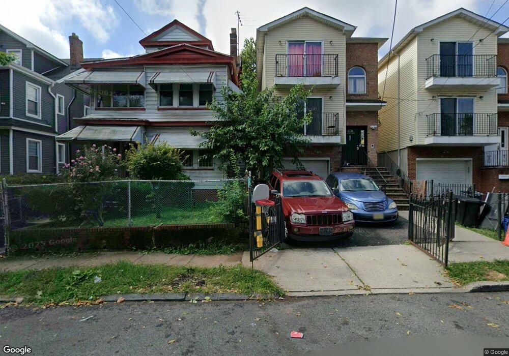 168 Scheerer Ave unit 2, Newark, NJ 07112 - photo 1