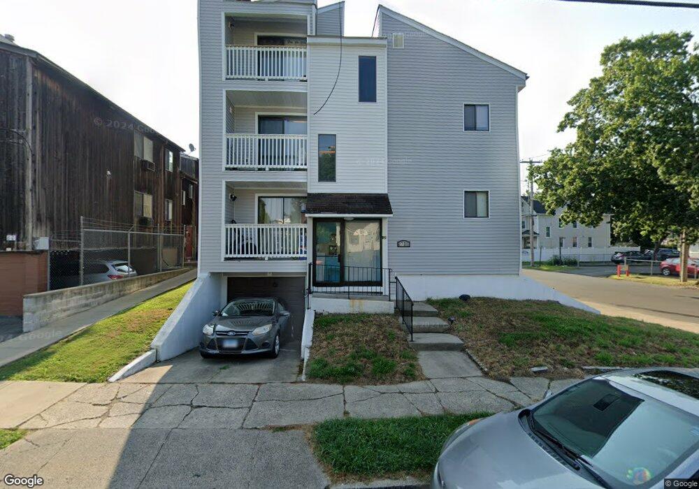 70 Weber Ave unit 1C, Bridgeport, CT 06610 - photo 1