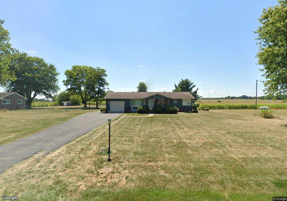 8263 Tarlton Rd, Circleville, OH 43113 - photo 1