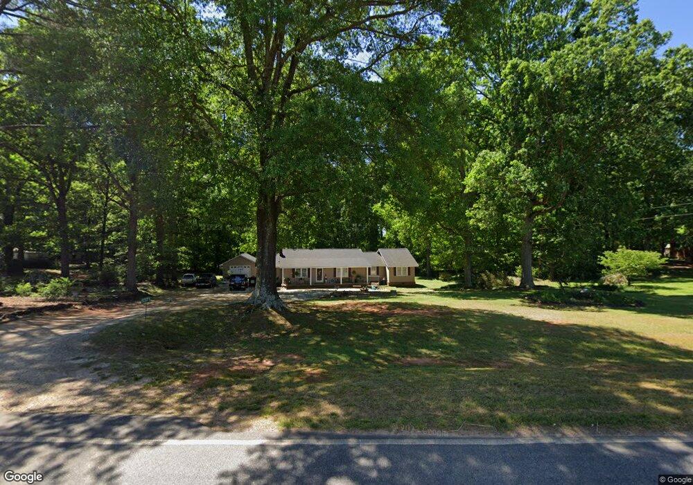 1371 Rock Pillar Rd, Carnesville, GA 30521 - photo 1