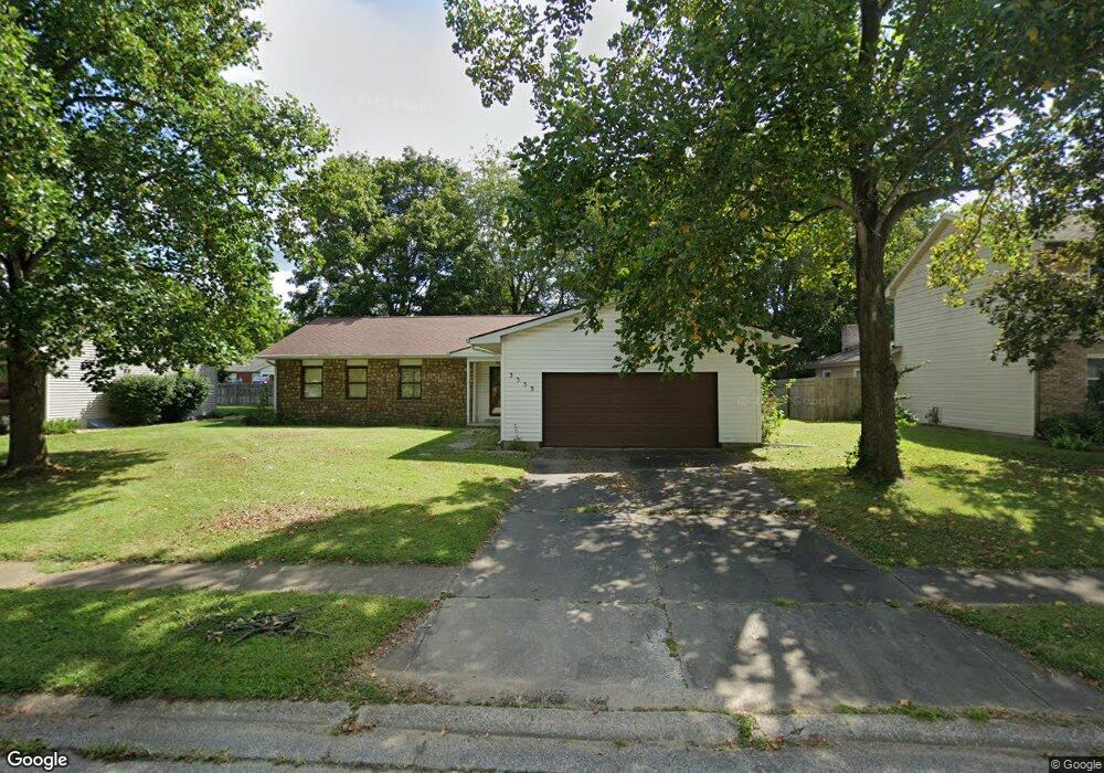 3353 Old Field Ln, Columbus, IN 47203 - photo 1