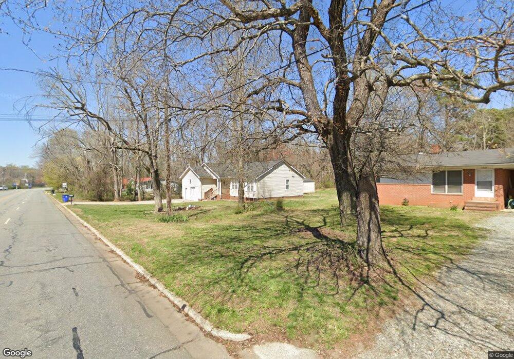 1131 S Chatham Ave, Siler City, NC 27344 - photo 1