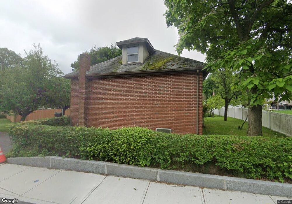 319 Main St, Walpole, MA 02081 - photo 1