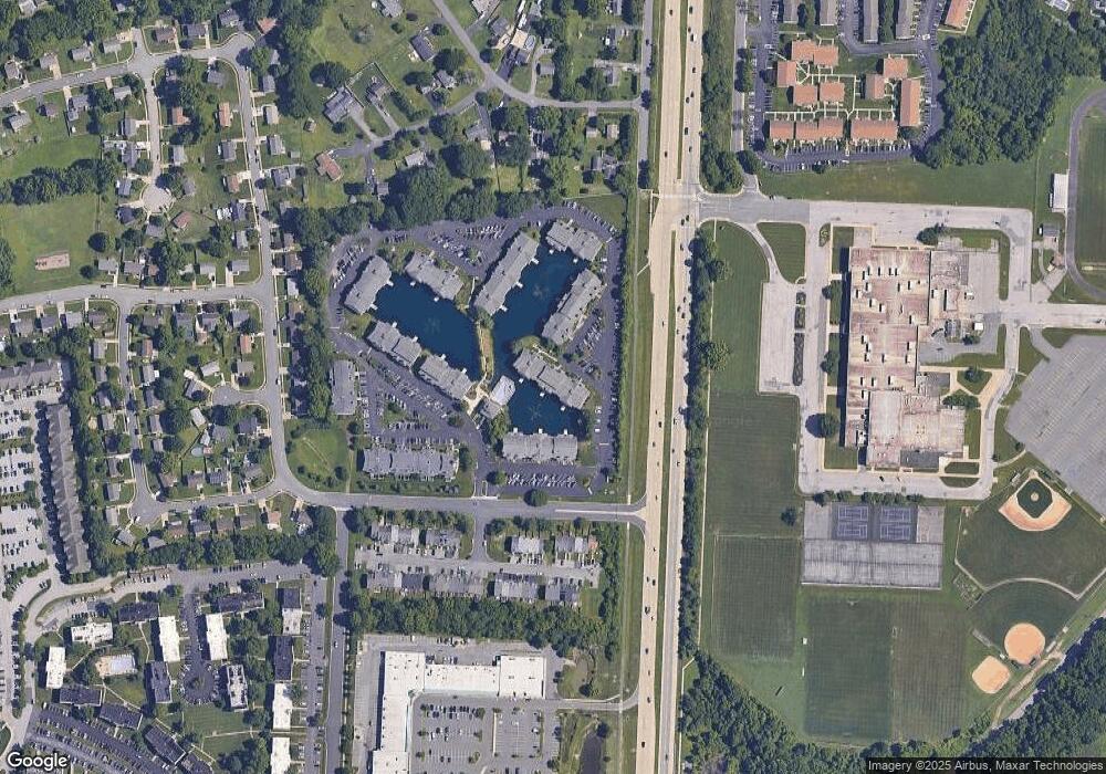 502 Waters Edge Dr, Newark, DE 19702 - photo 1