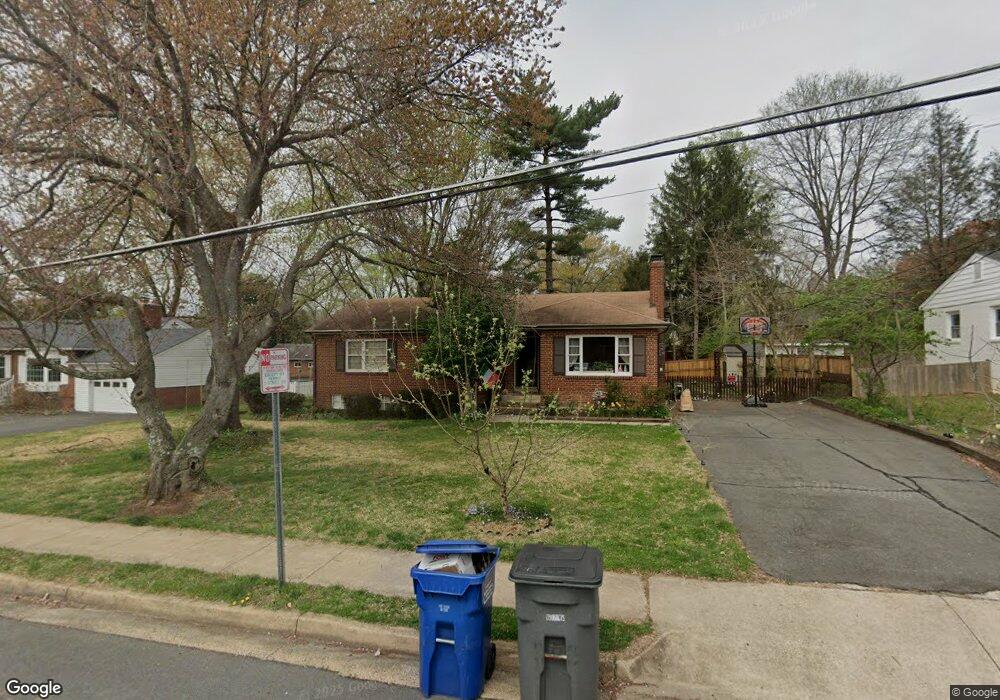 3256 Peace Valley Ln, Falls Church, VA 22044 - photo 1