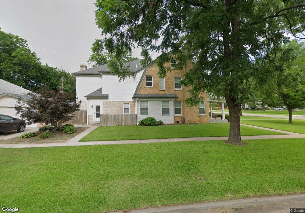 627 Stanley St SW, Ardmore, OK 73401 - photo 1