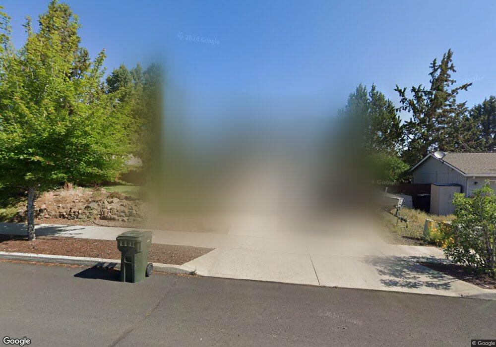 20954 Spinnaker St, Bend, OR 97701 - photo 1