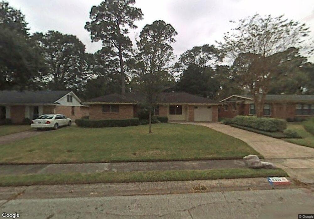 6311 Wynnwood Ln, Houston, TX 77008 - photo 1
