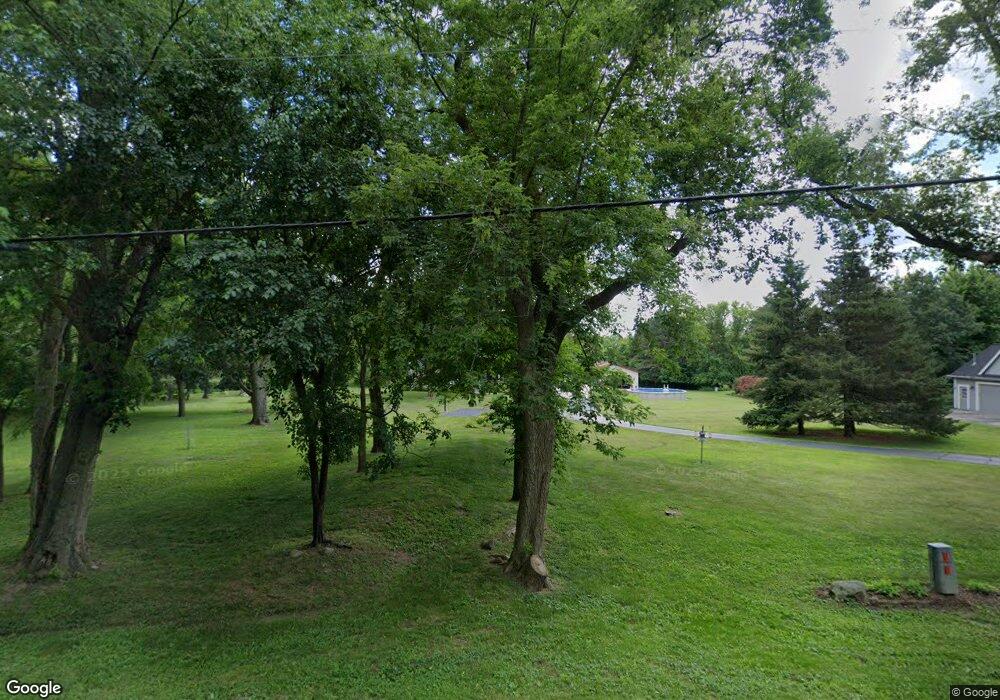 N55W26375 Richmond Rd, Sussex, WI 53089 - photo 1