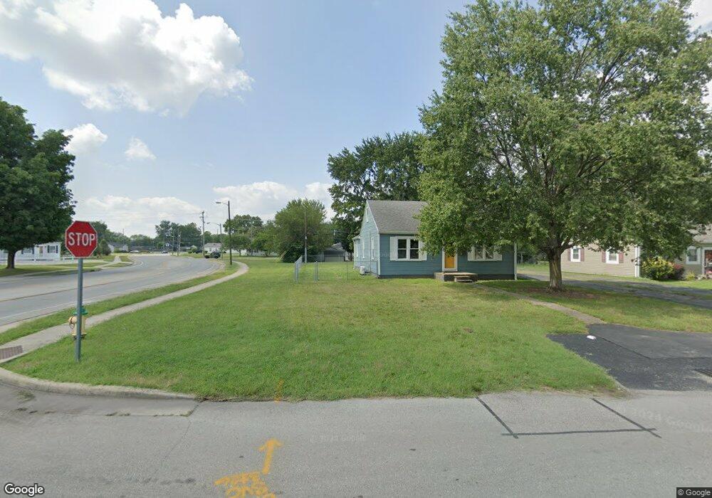 1710 Lee St, Columbus, IN 47201 - photo 1