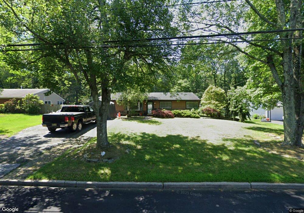 6 Hawthorne Rd, Kendall Park, NJ 08824 - photo 1