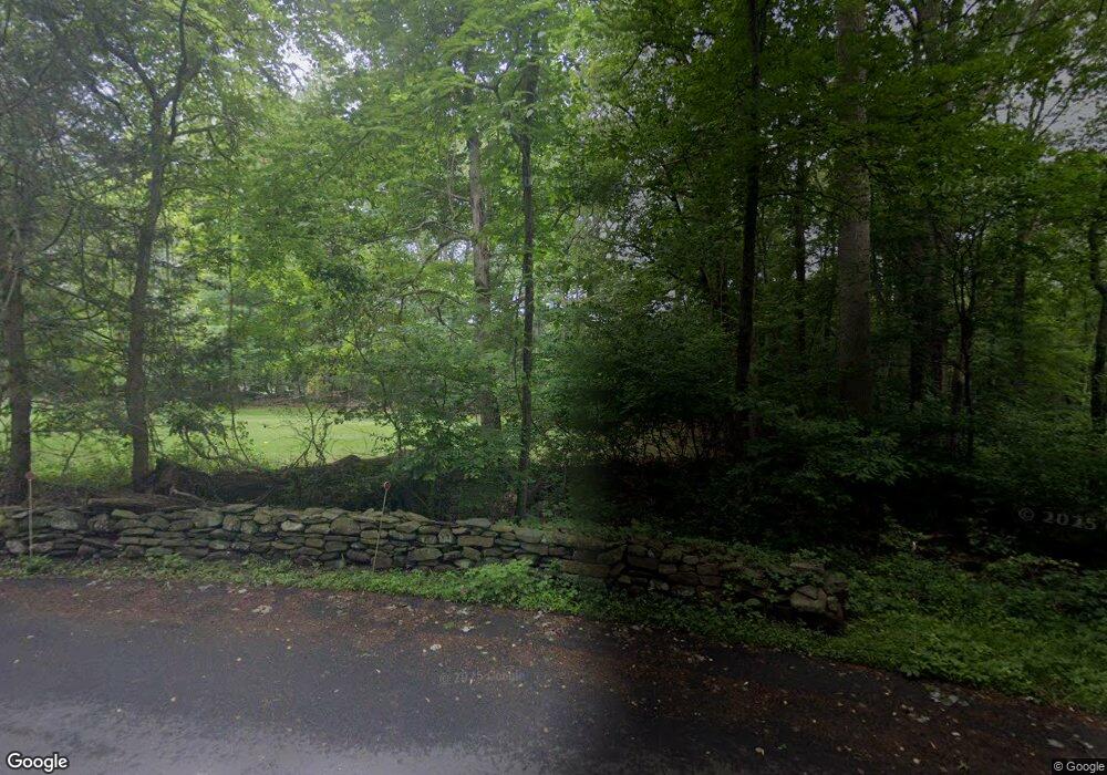 377 Spring St, Orange, CT 06477 - photo 1