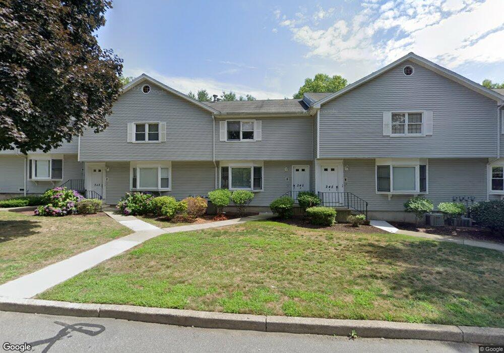 245 Glendale Ave unit D3, Bridgeport, CT 06606 - photo 1