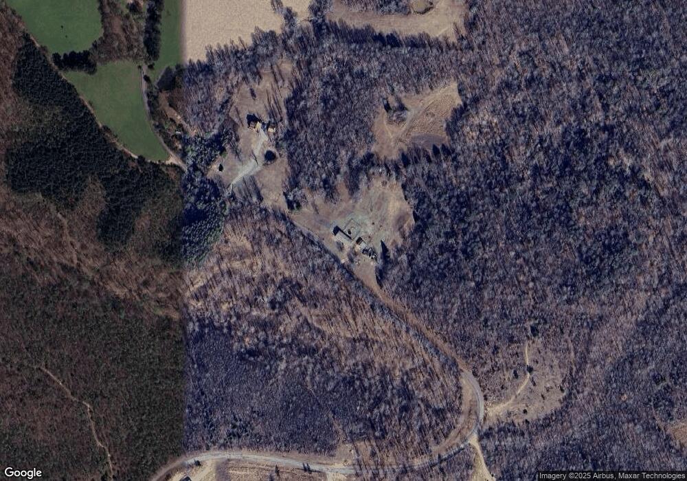 785 Freeman Fielder Rd, Tennessee Ridge, TN 37178 - photo 1