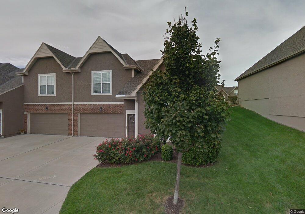 15510 W 61st Terrace, Shawnee, KS 66217 - photo 1